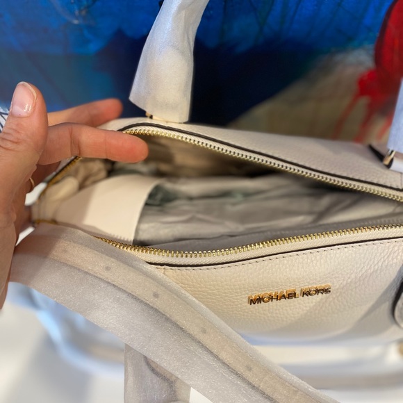 MICHAEL KORS LENOX STACHEL LARGE NWT✨ - Picture 6 of 9